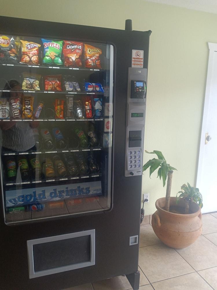 Midtown Inn & Suites Albuquerque Ngoại thất bức ảnh