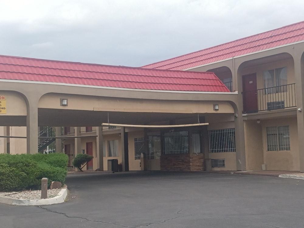 Midtown Inn & Suites Albuquerque Ngoại thất bức ảnh