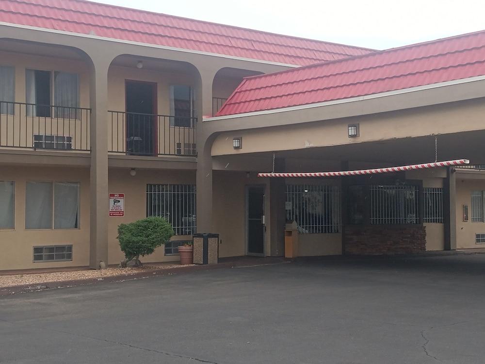 Midtown Inn & Suites Albuquerque Ngoại thất bức ảnh