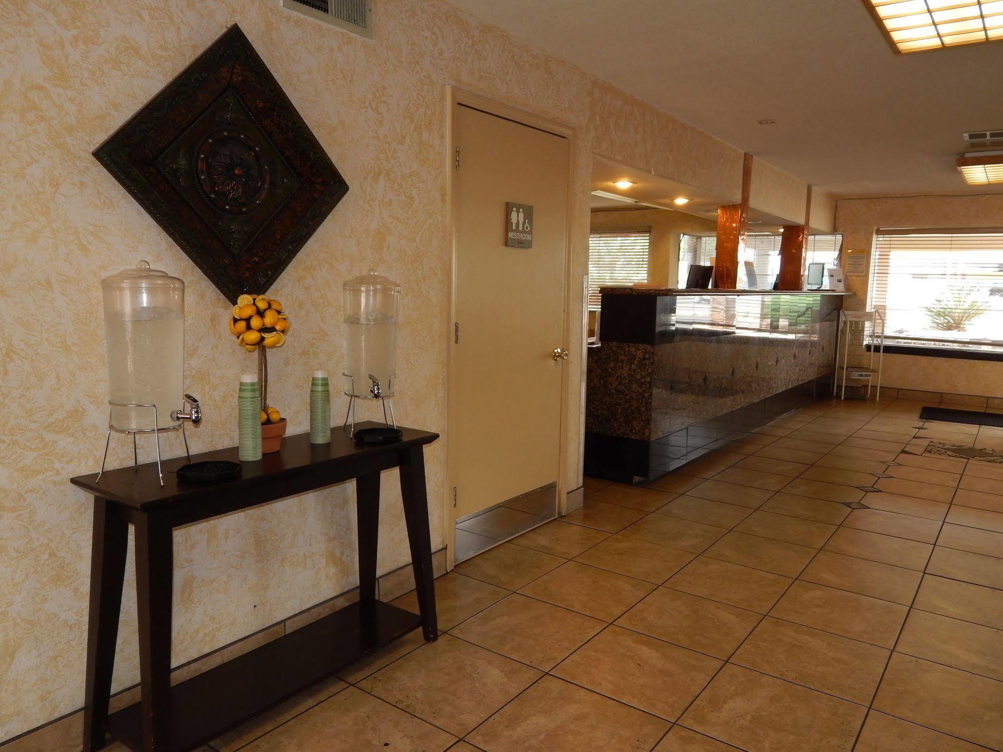 Midtown Inn & Suites Albuquerque Ngoại thất bức ảnh